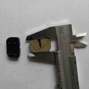 Sistema de Frenos Delanteros para Automóviles Deportivos de Primera Calidad, Nuevas Pastillas y Discos de Freno de Metal NAO, Estado: Desgastado - Product Image 1