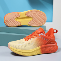 Nouvelles chaussures de course pour couple, respirantes, en mesh léger, semelle extérieure en TPU, baskets pour hommes et femmes, été, hiver, campus, chaussures de sport