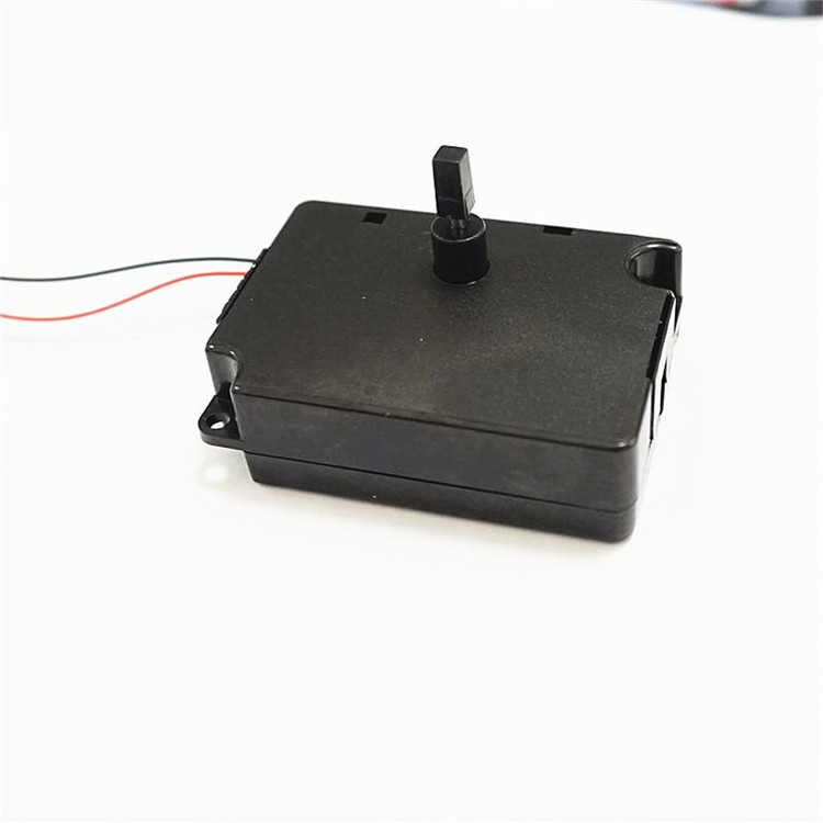 Самодельные часы cuckoo с движущимся механизмом