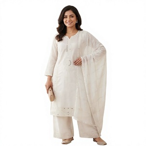 ESTA TEMPORADA DE BODAS, LLEVE NUESTRO HERMOSO ESPEJO DE MANO REAL CON UNA SUPERIOR BORDADA CON LENTEJUELAS, UNA PANTALÓNAS PLAZZO Y UNA DUPATTA - Product Image 1