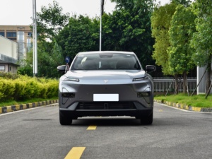 Deepal S05 2026 620 <span class=keywords><strong>Véhicule</strong></span> Électrique Ultra Pur à Énergie Nouvelle Longue Autonomie 601-700km NEDC Moteur 200-250kW Fabriqué en Chine Bleu Foncé - Product Image 2