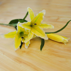 Nuovo design di <span class=keywords><strong>colore</strong></span> rosa di <span class=keywords><strong>colore</strong></span> giallo, bianco disponibile artificiale spider <span class=keywords><strong>fiore</strong></span> di giglio - Product Image 4