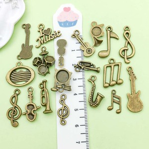 Colgante de instrumento musical de aleación de zinc antiguo, tamaño mediano, I Love Music, accesorio de joyería DIY para pulsera y collar - Product Image 2
