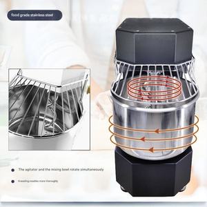 Pétrin à grande vitesse avec bol en acier inoxydable inclinable, idéal pour la préparation de grandes quantités de pâte dans les cuisines commerciales - Product Image 4