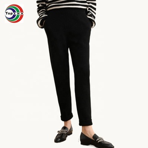 Pantalons d'hiver en cachemire pour femmes de haute qualité 100% cachemire pur Pantalons décontractés épais et chauds à la coupe flatteuse - Product Image 2