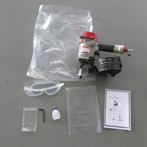 Cloueuse pneumatique à <span class=keywords><strong>air</strong></span> <span class=keywords><strong>comprimé</strong></span> MCN55 70 80 90 pour le travail du bois et la fabrication de palettes en bois - Product Image 4