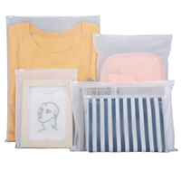 Sac d'emballage zippé en plastique mat recyclé GRS durable Guandu pour vêtements