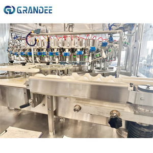 Laveuse de bouteilles en <span class=keywords><strong>verre</strong></span> <span class=keywords><strong>automatique</strong></span> professionnelle 500 ml 8000 BPH, rinçage rotatif haute pression et nettoyage rapide - Product Image 5