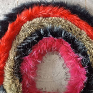 Y2K ملابس شتوية نسائية شعار مخصص بذلة رياضية قطيفة للنساء سترة بغطاء رأس من الفرو بسحاب ومجموعة من قطعتين للنساء - Product Image 6