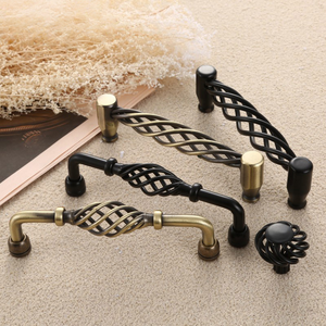 Amerikan Tarzı Retro Oyuk Kuş Kafesi Antik Bronz Kulplar Avrupa Tasarımı Demir Topuzlar Mutfak Gardırop Şifonyer Alışveriş Merkezi için - Product Image 3