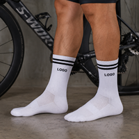 Chaussettes de cyclisme personnalisées avec logo, chaussettes de sport athlétiques, chaussettes respirantes en maille avec coussinets, OEM ODM