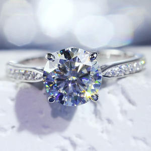 IGI認定 2.0カラット ラウンド ラボグロウン ダイヤモンド 2Ct D VVS2 CVD HPHT ヒドゥンハロー 18K ソリッドゴールド 結婚指輪 婚約指輪 女性用 - Product Image 1