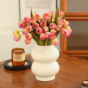 Ramo de Lirios del Valle de Seda, Flores Artificiales de Plástico Blanco, Decoración para Bodas y Hogar, Flores Artificiales de Alta Simulación - Product Image 3