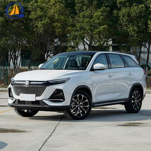 Changan X7 PLUS 2024 1.5T Nouvelle Voiture Essence Confort SUV Compact 7 Places Haute Vitesse Automatique - Product Image 1