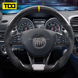 Volant en fibre de carbone AMG pour Mercedes-Benz GLA, GLC, GLE, GLS, CLA et CLS, modèle très demandé - Product Image 5