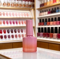 Bouteilles de vernis à ongles en verre de 8 ml, couleur personnalisée, vente en gros, flacons en verre vides uniques et élégants de 8 ml pour vernis à ongles avec pinceau