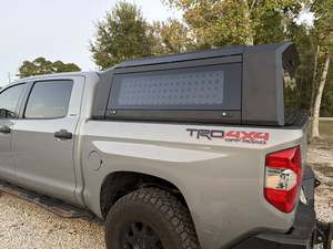 Techo Rígido de Aleación de Aluminio Impermeable <span class=keywords><strong>4X4</strong></span> Personalizado para Camioneta, Cubierta para Camioneta, Toldo para <span class=keywords><strong>Toyota</strong></span> <span class=keywords><strong>Tundra</strong></span> de 5.5 pies - Product Image 3