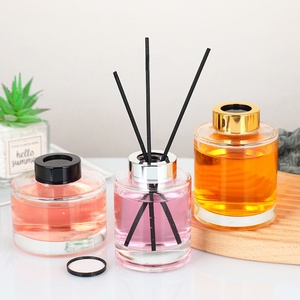 Flacon en verre transparent cylindrique moderne pour diffuseur d'huiles essentielles avec bouchon, 100 ml, 150 ml, 200 ml - Product Image 2