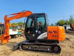 Vente chaude Hitachi ZX70 pelle sur chenilles qualité de la machine 8 tonnes poids de fonctionnement bonne condition pour roulement de pompe à moteur Kubota - Product Image 3