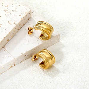 Modernos Pendientes Chapados en Oro de 18K, Joyería de Acero Inoxidable, Geométricos, Gruesos, de Tres Capas, con Textura Triple, para Mujer - Product Image 4