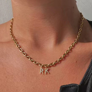 Collana con Iniziale in Acciaio Inossidabile, Collana con Lettera dell'Alfabeto Personalizzata, Collane con Ciondolo Diamantato Personalizzato - Product Image 1