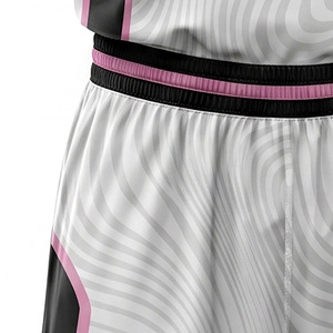 Ensemble d'uniformes de basketball sublimés HEALY à texture ondulée blanche, avec bordure rose et noire, maillot et short en maille respirante à séchage rapide, personnalisable pour équipe - Product Image 4