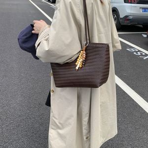Simple Plain Color Handbags Women Large Capacity PU Leather Tote <b>Bags</b> - Product Image 5