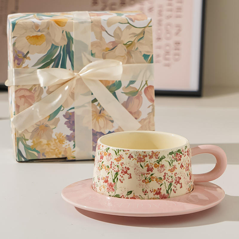 Pink color-blocked cups and saucers - lily flower-patterned box with ribbon