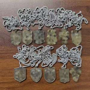 Personalizado Club de Fútbol Diseño de Logotipo de Marca Collar Colgantes Vintage Joyería Fans Aleación Mosquetón Llavero Logo Servicio Incluido - Product Image 1