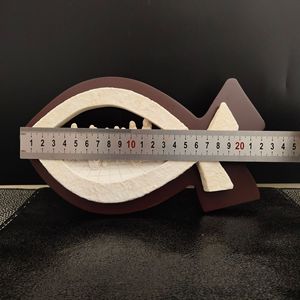 Service de table SWAITE en résine en forme de poisson, design créatif, artisanat exquis, cinq assiettes, deux poissons, douze pièces pour la maison - Product Image 2