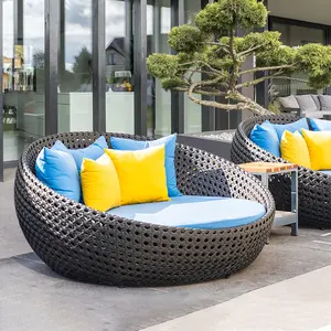 High Quality Patio dining 2022 Modern Natural Wholesale rattan outdoor SUN Garden sofa bed