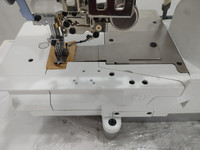 Machine à coudre interlock automatique haute vitesse Britex BR-3500D-01CB/UT à prix avantageux avec coupe-fil