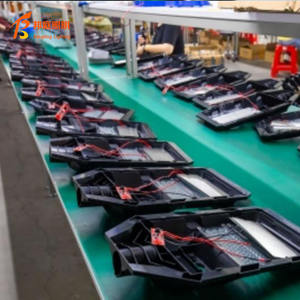 2025 charge rapide <span class=keywords><strong>Radar</strong></span> détection aluminium 6V 200W 300W 400W 500W puissance 40Ah 60Ah 80Ah batterie tout en un Led lampadaire solaire - Product Image 5