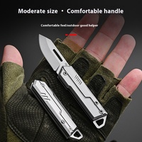 D2 Mini couteau pliant de poche pliable portable en acier inoxydable sans serrure clé accès camping lame utilitaire tranchante avec porte-clés