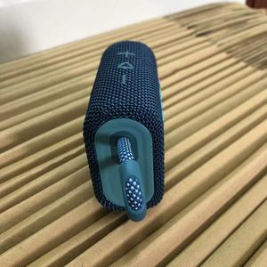 GO3 Haut-parleur sans fil GO 3 BT 5.1 Haut-parleur portable étanche Haut-parleurs d'extérieur Sport Bass Sound Batterie 5 heures - Product Image 1