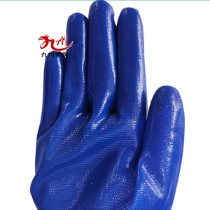 Guantes de Trabajo Yilong 518 Recubiertos de Nitrilo Azul, Texturizados en 13 Puntos, Antideslizantes y Resistentes al Aceite - Product Image 1