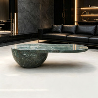 Table basse Dream Home Radiant en marbre vert, base demi-sphère, plateau ovale irrégulier en forme de haricot, sculpture organique, table centrale de salon