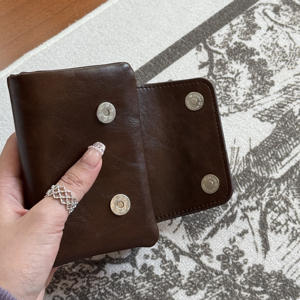 Nueva Versión Coreana, Cartera Pequeña y Suave de PU, Diseño de Líneas Oscuras, Cierre de Botón, Estilo Normcore, para Mujeres y Estudiantes, Uso Diario - Product Image 4