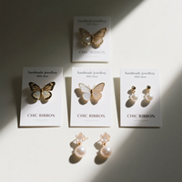 Cartes à boucles d'oreilles personnalisées avec logo, présentoirs minimalistes écologiques pour bijoux en argent S925, étiquettes et cartes de bijoux en gros