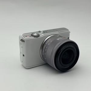 กล้องมิเรอร์เลส <span class=keywords><strong>M10</strong></span> รุ่นดั้งเดิม 18MP พร้อมเลนส์ 15-45 มม., กล้องมิเรอร์เลส <span class=keywords><strong>M10</strong></span> พร้อมเลนส์ 15-45 มม. รองรับการ์ด SD ตัวเลือกระดับเริ่มต้น - Product Image 2