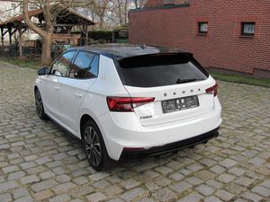 Voiture d'<span class=keywords><strong>occasion</strong></span> AUTHENTIQUE <span class=keywords><strong>Skoda</strong></span> <span class=keywords><strong>Fabia</strong></span> d'<span class=keywords><strong>occasion</strong></span> Prête à l'exportation Faible kilométrage Bon marché Haute qualité - Product Image 4