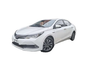 Voiture d'occasion en gros Toyota Corolla 2016 Double moteur 1.8L E-CVT Édition haut de gamme Conduite à gauche Quatre portes et cinq places - Product Image 1