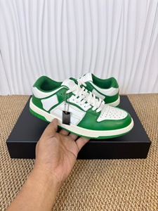 Luxurious designer brand platform shoes with high quality for casual running. Women's and men's flat walking shoes. - Product Image 3