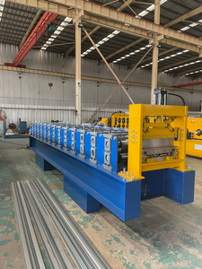 Prezzo di fabbrica dell'esportatore della macchina per la formatura del rotolo della <span class=keywords><strong>lamiera</strong></span> del tetto del profilo della cucitura del fornitore della cina in vendita - Product Image 3