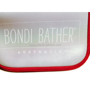 带手柄金属色氯丁橡胶化妆包，拉链闭合手提包，适合女孩促销 - Product Image 5