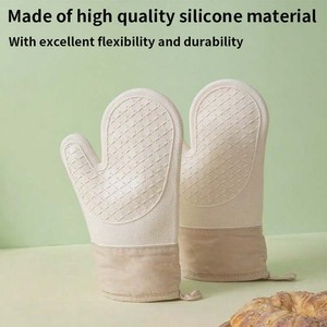 Gants en coton résistant à la <span class=keywords><strong>chaleur</strong></span> en silicone pour la cuisson et le nettoyage de l'application du <span class=keywords><strong>barbecue</strong></span> - Product Image 4