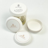 Impression personnalisée Nom de Bande Slogan Logo Rond Hôtel Papier Tasses À Thé Couvercle Couvercle Jetable Gobelet En Papier Couvercle En Verre