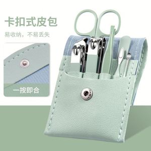 Juego de Cortaúñas Profesional Portátil Hr con Estuche de Viaje de Cuero, Kit de Limpieza de Uñas de Acero Inoxidable - Product Image 4