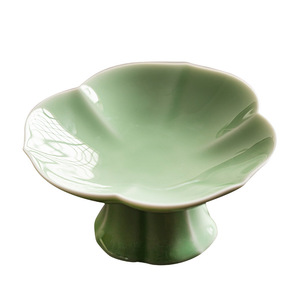 Assiette de présentation en céramique à pied haut, motif Main de Bouddha et Citron, style chinois traditionnel, pour thé et collations - Product Image 5