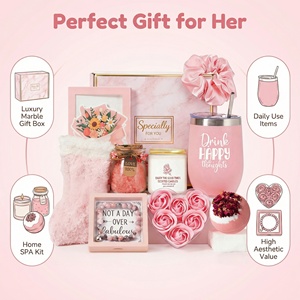 ชุดผลิตภัณฑ์ดูแลตัวเองสุดหรู Lunaire สำหรับผู้หญิง แพ็คเกจพรีเมียมพร้อมเกลืออาบน้ำ ไอเดียของขวัญแต่งงานและวันเกิดสุดพิเศษสำหรับผู้หญิง - Product Image 2